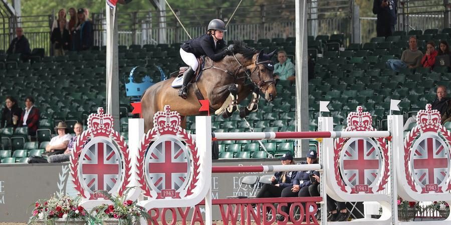 Miss Aragona PS front